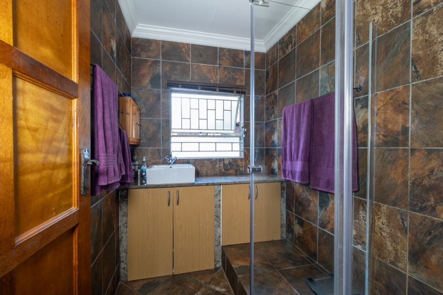 4 Bedroom Property for Sale in Meerhof North West